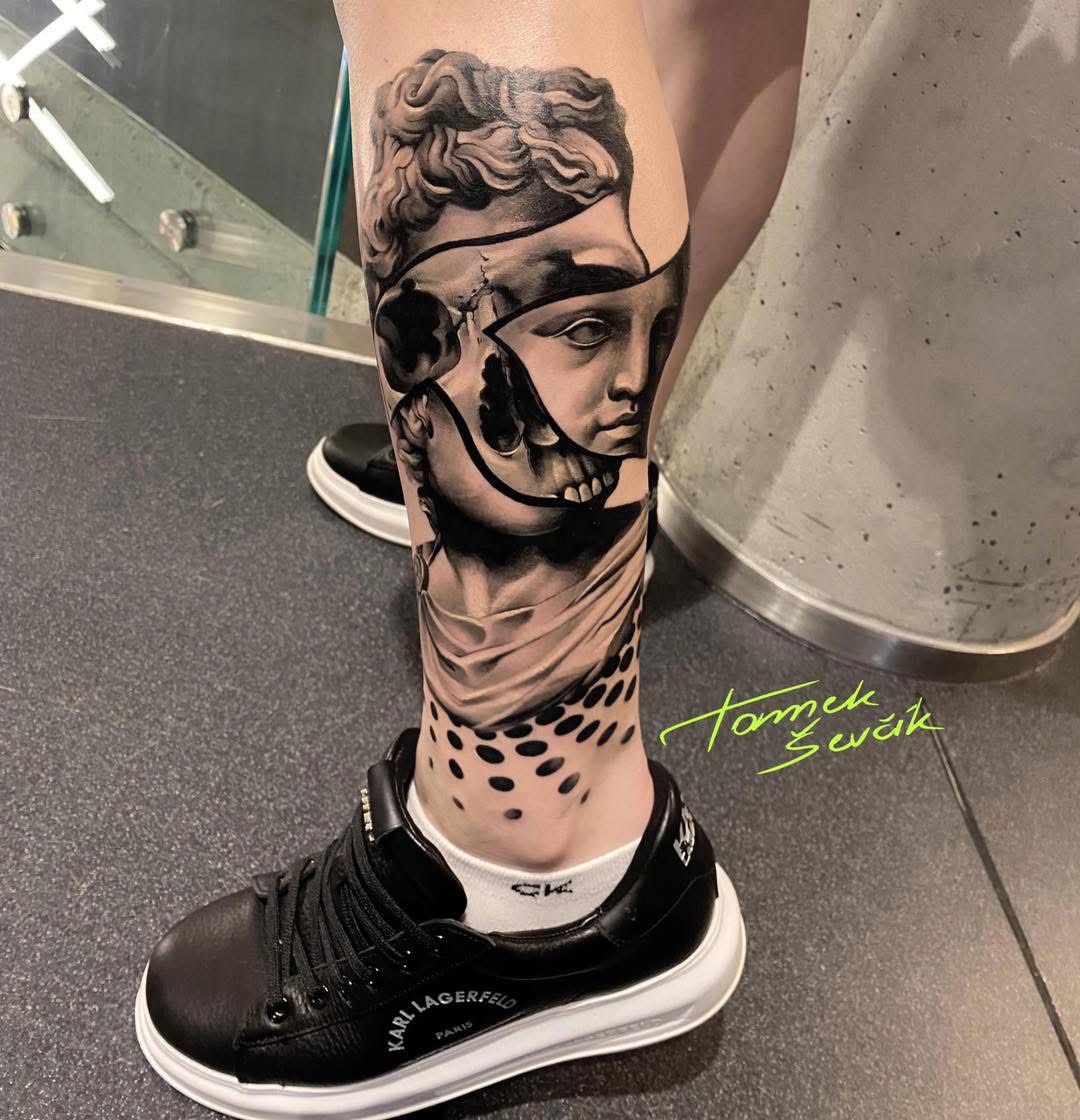 Originálny tetovací motív z bratislavského štúdia Omerta
